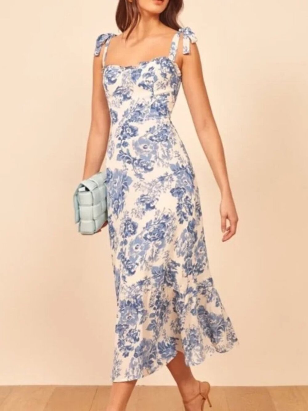 ~~NWT~~Reformation Nikita Dress in Olympia Blue Floral Toile - Picture 1 of 11